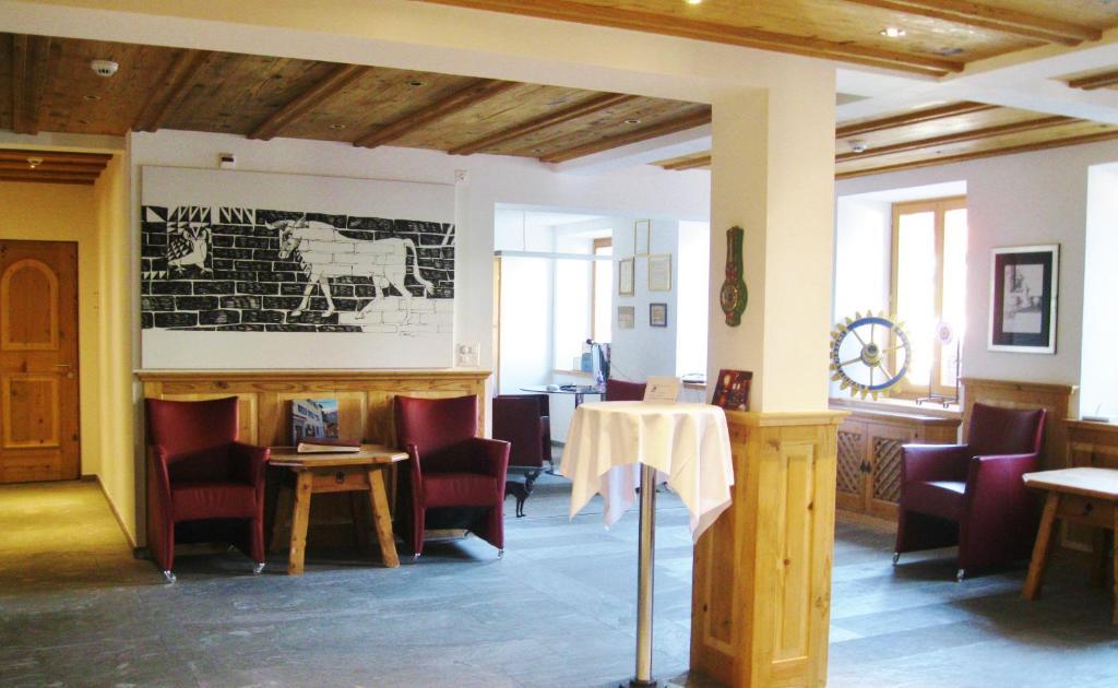 Hotel Kistenpass Breíl Buitenkant foto